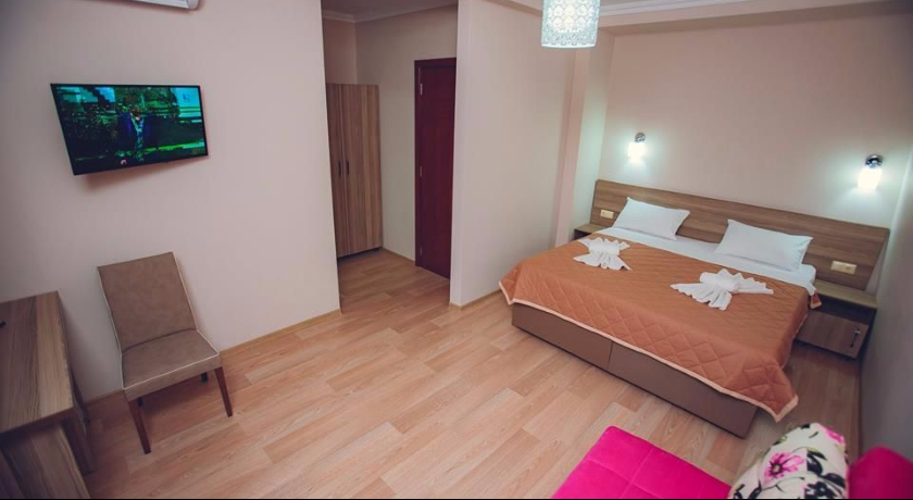 Daisi Suite Room